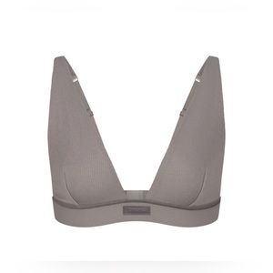 SKIMS COTTON RIB PLUNGE BRALETTE - 4X - SMOKE